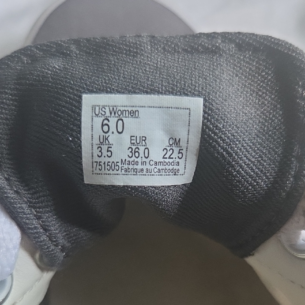 Vans Grey and White Polka Dot Sneakers - Picture 5 of 7